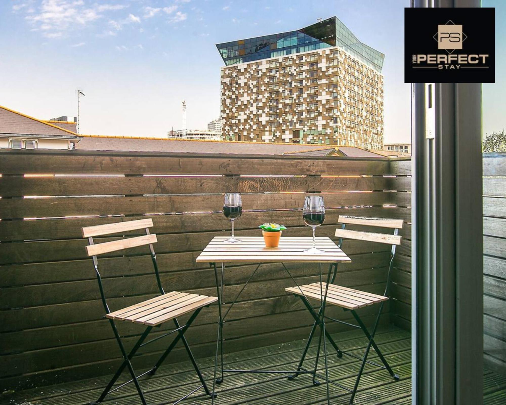 Horizon Apartment Central By Your Perfect Stay Short Lets Birmingham Exterior photo